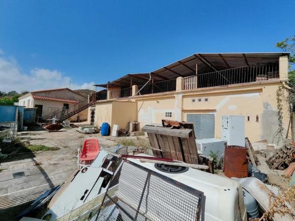 Nave en Barri Zona Nord