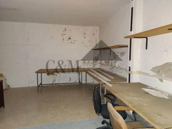 Local en calle Joaquim Sorolla, 9