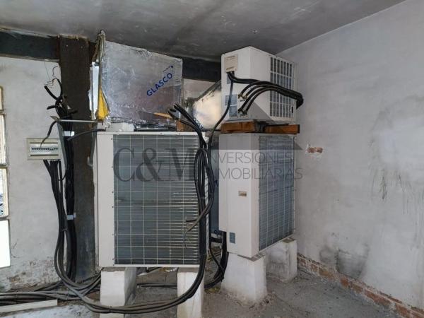 Local en calle Joaquim Sorolla, 9