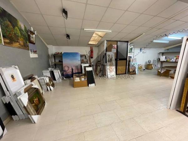 Local en camino de Serelles