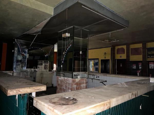 Local en calle Xixona