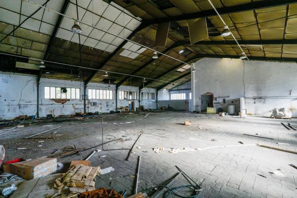 Nave en avenida de Juan Carlos i