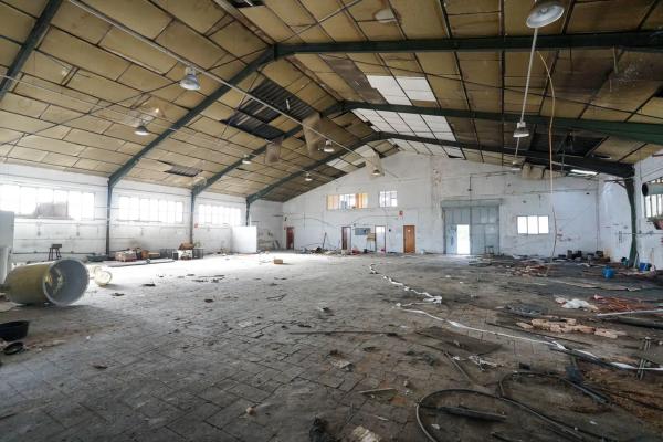 Nave en avenida de Juan Carlos i