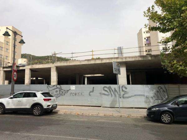 Local en calle Oliver, 71