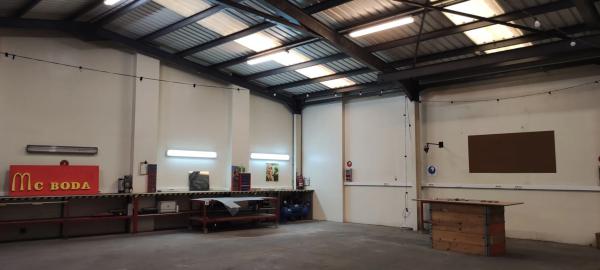 Nave en calle Balmes, 15