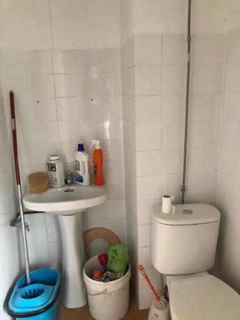 Local en calle Oliver, 25