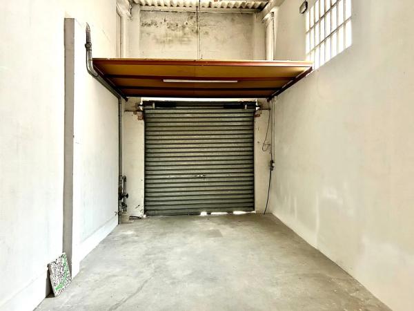Local en calle Mossèn Vicent Albors, 6