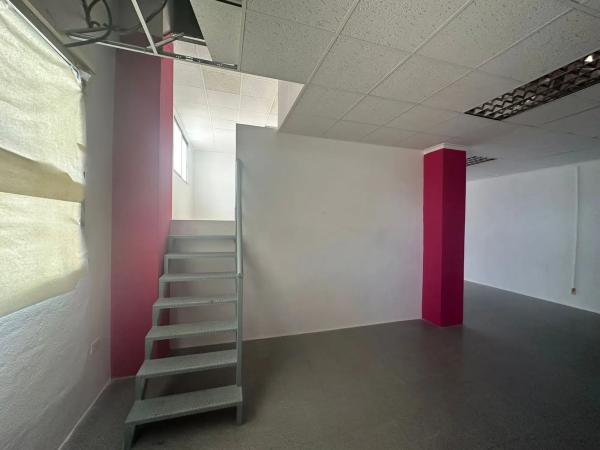 Local o nave en avenida de Juan Carlos i