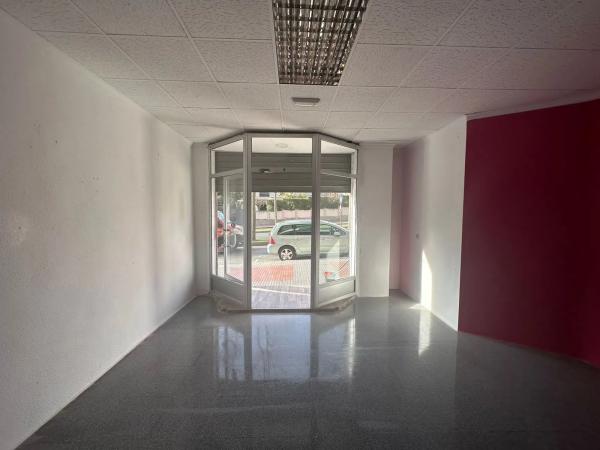 Local o nave en avenida de Juan Carlos i