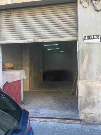 Local en calle Pintor Cabrera, 9