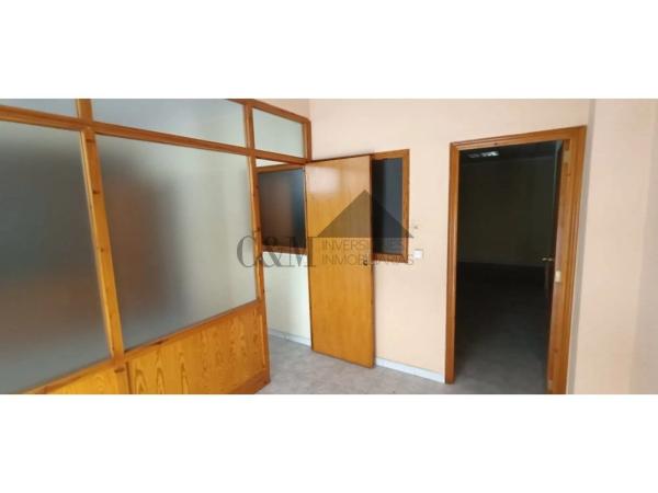 Local en calle Músic Serrano, 4