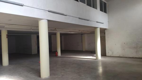 Local en calle Rafael Laliga Pérez, 3