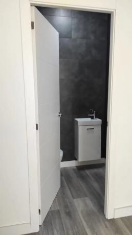 Local en calle de Laporta, 32