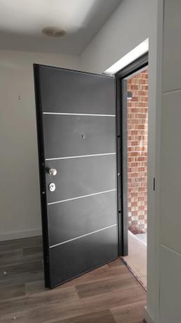 Local en calle de Laporta, 32