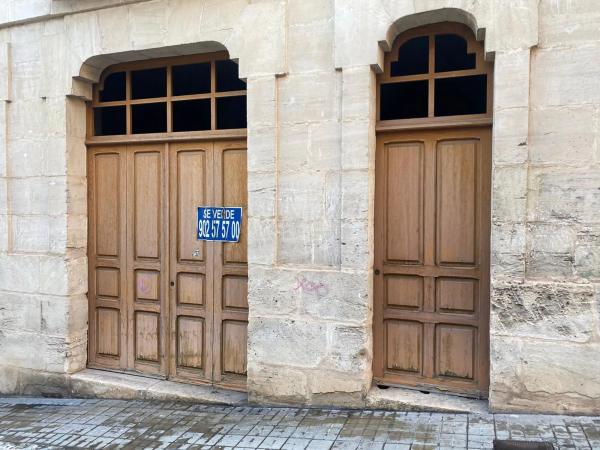 Local o nave en calle Casimiro Barello Morello