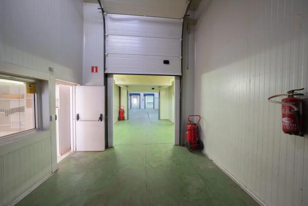 Nave en avenida d'Elx, 27 a