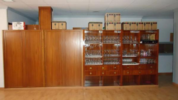 Local en Entenza, 54