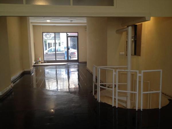 Local en calle Na Saurina d'Entença, 26