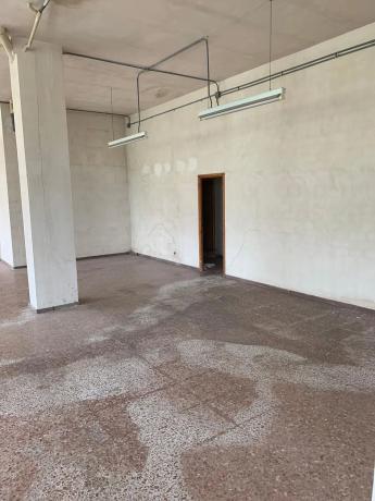 Local en calle Calderón, 4