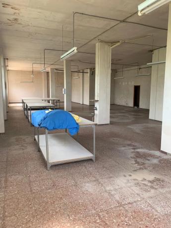 Local en calle Calderón, 4