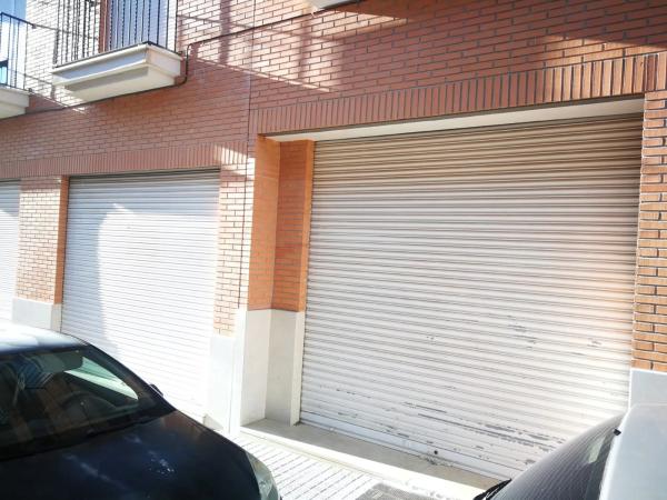 Local en calle Rabal, 56