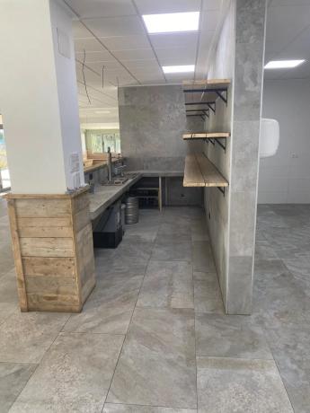 Local en La Solana Gardens, 1