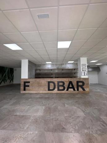 Local en La Solana Gardens, 1