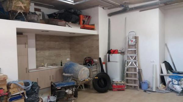 Local en avenida de Dénia, 15