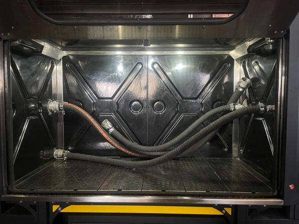 Nave en calle Isaac Peral, 25