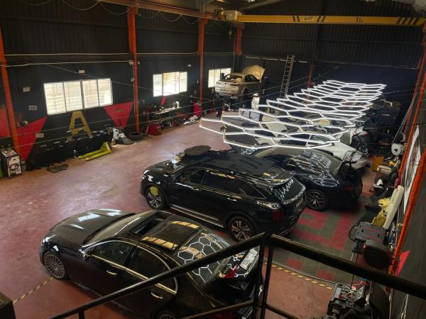 Nave en calle Isaac Peral, 25