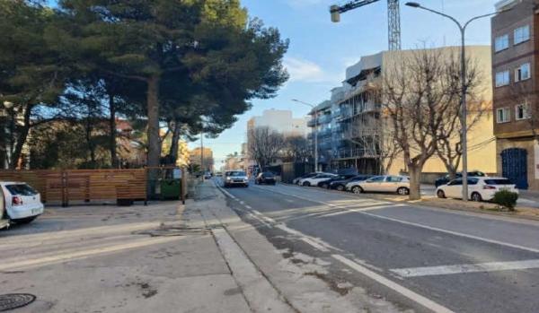 Local en avenida del País Valencià