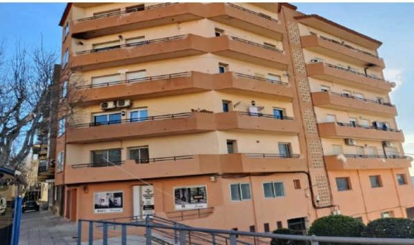 Local en avenida del País Valencià