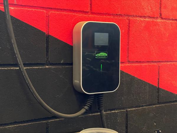 Nave en calle Isaac Peral, 25