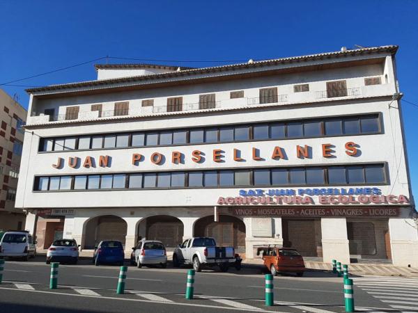 Local en avenida del País Valencià