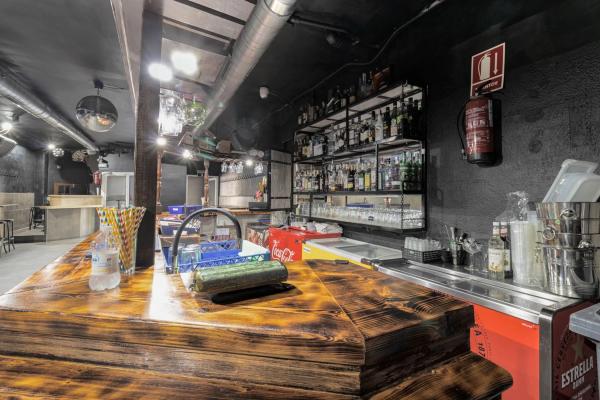 Local en Manzanera-Tosal