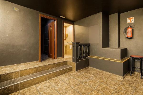 Local en Manzanera-Tosal