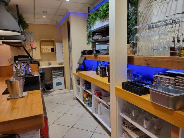 Local en avenida Juan Carlos i