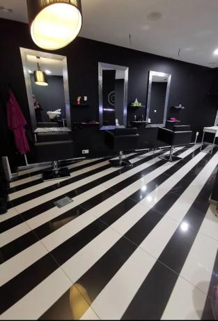 Local en calle Portalet, 4