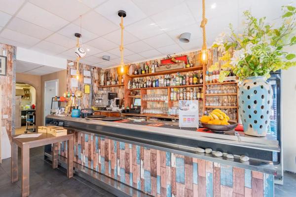 Local en Playa de Fossa-Levante