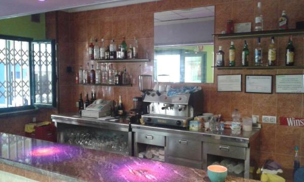 Local en Manzanera-Tosal