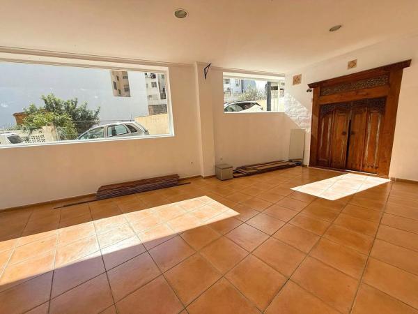 Local en calle La Pau