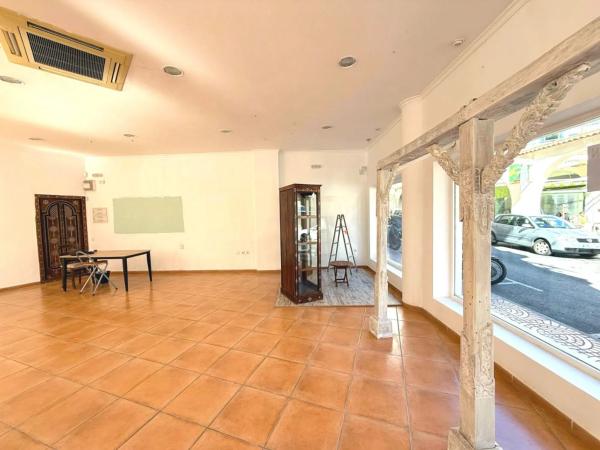 Local en calle La Pau