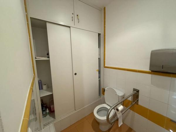 Local en calle Benidorm