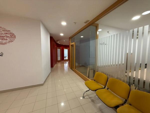 Local en calle Benidorm