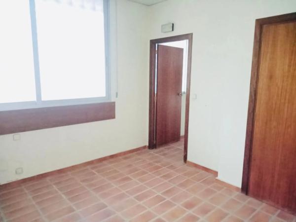 Local o nave en avenida Costablanca