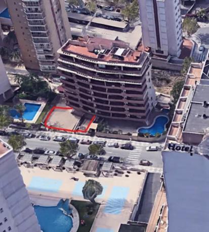 Local en calle Teulada