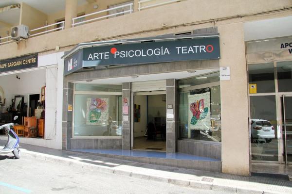 Local en calle Maestro Serrano, 3