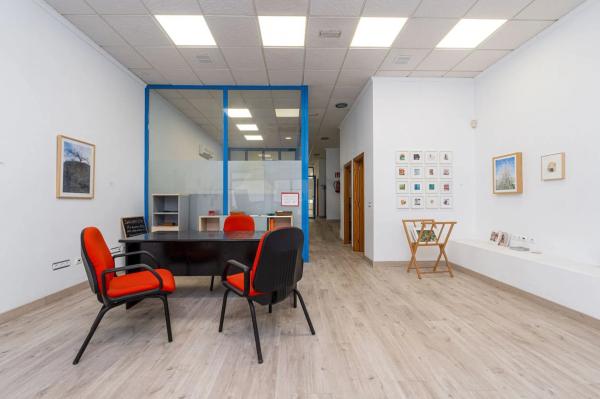 Local en calle Maestro Serrano, 3