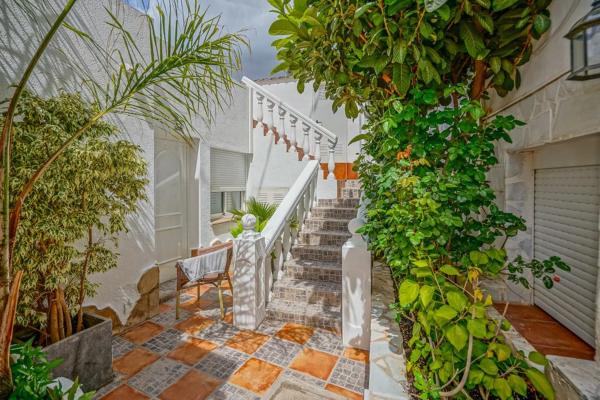 Local en Cometa-Carrió