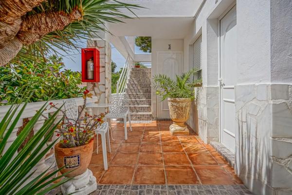 Local en Cometa-Carrió